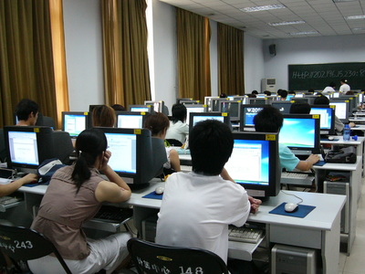 煉實踐技能，育綜合素養 軟件學院05級學生第二學期實訓周全面啟動